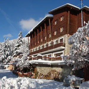 auberge-de-jeunesse-hi-le-chalet.fr-provencehotel.com/
